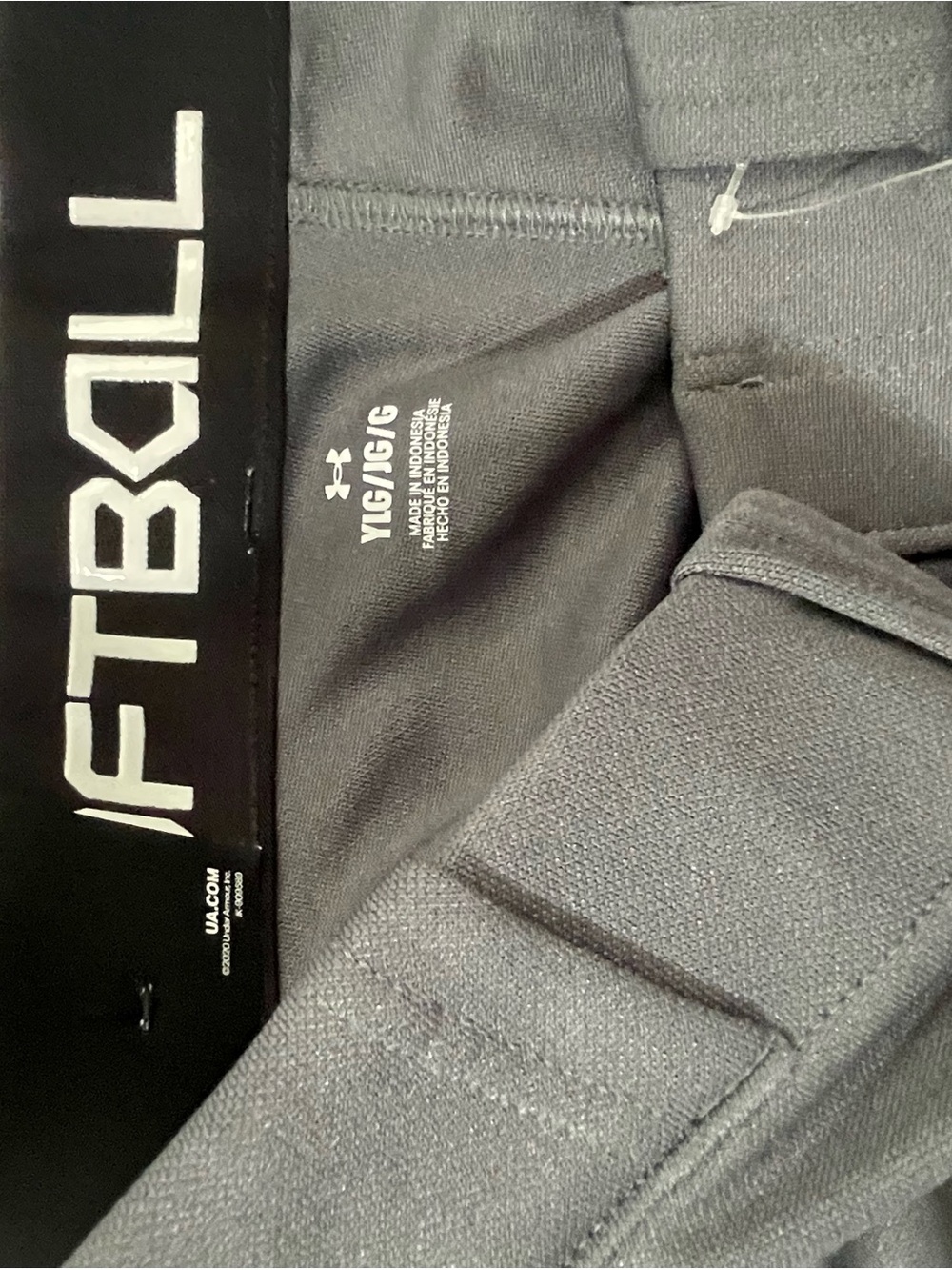 Under Armour Men’s Charcoal Gray Athletic Jogger Pants - Picture 3 of 5